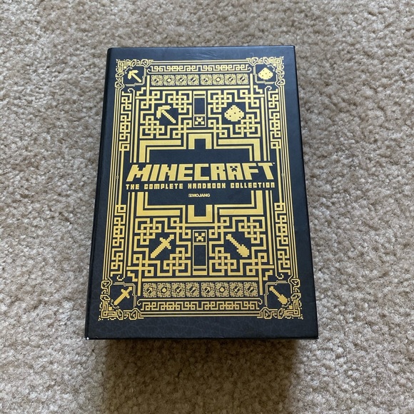 Minecraft Complete Handbook Collection - Picture 1 of 10